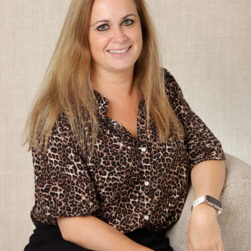 Laura Maass-Niggebrugge flofam0739037