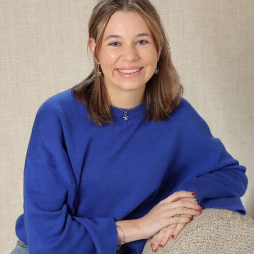 Esmée van der Ploeg flofam0925097